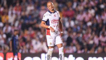 Javier -Chicharito- Hernandez of Guadalajara during the 3rd round match between Queretaro and Guadalajara as part of the Liga BBVA MX, Torneo Apertura 2024 at La Corregidora Stadium on July 16, 2024 in Santiago de Queretaro, Mexico.