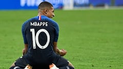 France&#039;s forward Kylian Mbappe celebrates at the end of the Russia 2018 World Cup semi-final football match between France and Belgium at the Saint Petersburg Stadium in Saint Petersburg on July 10, 2018. / AFP PHOTO / CHRISTOPHE SIMON / RESTRICTED T