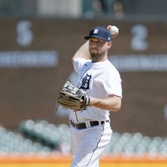Hijo de Roger Clemens sube al montículo en derrota de Tigers