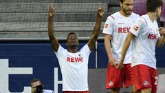 Jhon Córdoba marca ante Liepzig pero se marcha lesionado