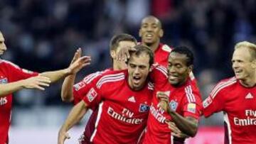 <b>LESIÓN.</b> Mladen Petric permanecerá tres meses de baja.