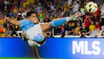 Sus remates de fantasía dieron auténtico espectáculo de talla mundial.