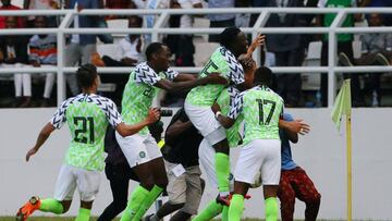 Soccer Football - International Friendly - Nigeria vs DR Congo - Adokiye Amiesimaka Stadium, Port Harcourt, Nigeria - May 28, 2018 Nigeria's William Troost-Ekong celebrates scoring their first goal with team mates REUTERS/Afolabi Sotunde