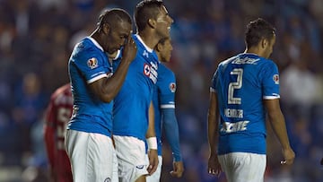 Cruz Azul goleó a Mineros para conseguir su pase a Cuartos