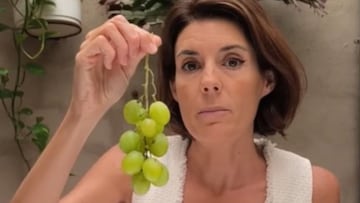 María José Gómez y Verdú, experta en protocolo: “Para comer las uvas en Nochevieja, todo va a depender de cómo las vayan a presentar”