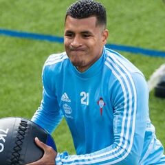 15 colombianos, involucrados en los descensos de Europa