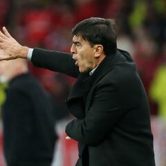 “Goles muy tontos”: el duro análisis de Gustavo Quinteros