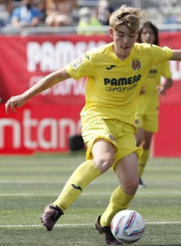  Aitor Landero durante un partido de LaLiga Promise.