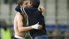 De Marcos exigirá para renovar una ficha media