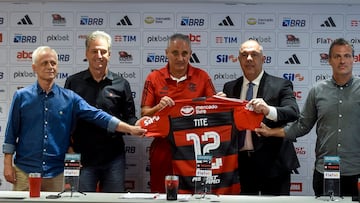 Tite explica su llegada anticipada a Flamengo: “Fue un ajuste de fechas”