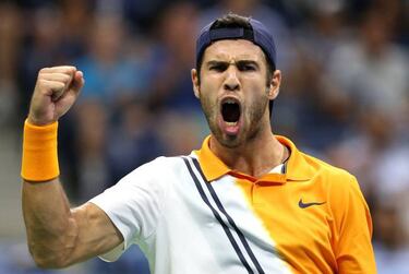 Gritty Nadal overcomes Khachanov in gruelling clash