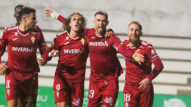 Un Murcia imparable quiere asestar otro golpe al Hércules