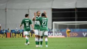 Puso su magia: Valdivia asistió en buen triunfo del Palmeiras