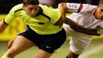 <b>BAJA.</B> El estreno del Sevilla ante el Racing ya cuenta con su primera baja.