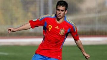 Un tardío gol de Juanmi salva el debut de la Sub-19