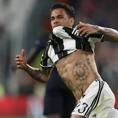 Alves podría romper su contrato con la Juventus para irse al City