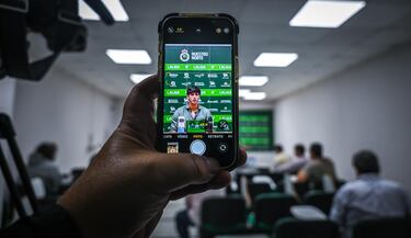 “El Mundial es un sueño, pero antes quiero ganarme un puesto en el Racing”