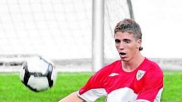 <b>DESCANSA. </b>Muniain no ha sido citado, para dosificar su esfuerzo.