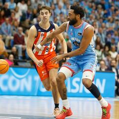 El Río Breogán se lleva el derbi de las urgencias