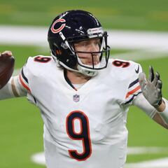 Nick Foles plays down Colts trade talk: "I'm a Chicago Bear now"