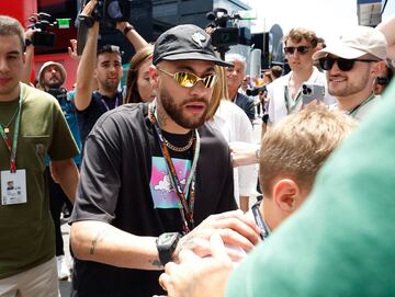 Neymar a su llegada al Circuito de Montmeló.