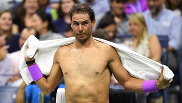 Nadal pasa a tercera ronda por abandono de Kokkinakis