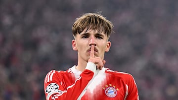 Karl celebra su gol en Champions League contra el Sporting de Portugal.