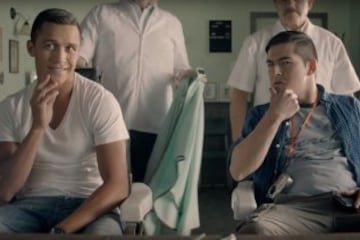 Alexis Sánchez ha llevado un paso más allá su actuación en las publicidades. Con Movistar ha hecho verdadores nanometrajes, con divertidas historias.