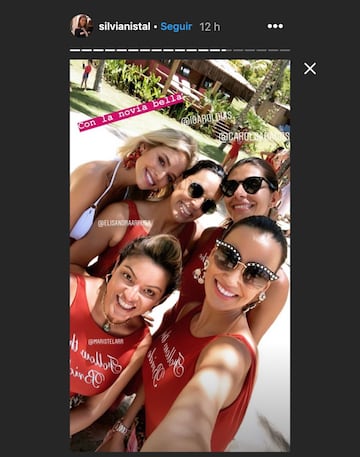 Las madrinas de boda antes de la ceremonia.