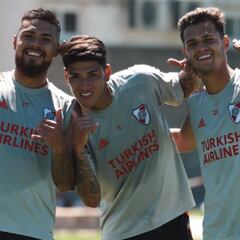 Nicolás de la Cruz sale en defensa de Carrascal