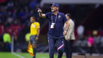 Pumas le ofrece a Lillini aumento de sueldo del 40%