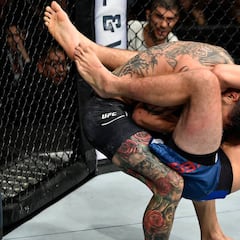 Ortega somete a Swanson, se gradúa y sigue su ascenso