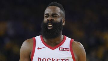 James Harden, base de Houston Rockets, durante el segundo partido contra Golden State Warriors.