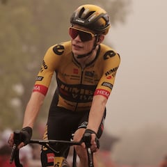 ¿Por qué los escaladores suelen perder tiempo en las contrarrelojes de ciclismo?