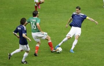 Fernando Hierro en el partido Leyendas de FIFA- Estrellas de México disputado el 11 de mayo de 2016 en el estadio Azteca de Ciudad de México.