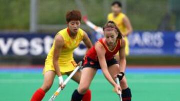 Berta Bonastre controla la bola en uno de los partidos de la Liga Mundial