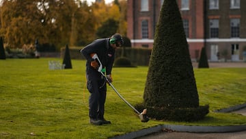 10 herramientas que son indispensables para mantener a punto tu jardín y que puedes encontrar en Leroy Merlin.