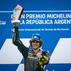 Bezzecchi se gana el respeto de una parrilla que ya le ve candidato