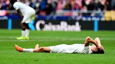 Soccer Football - LaLiga - Atletico Madrid v Valencia - Riyadh Air Metropolitano, Madrid, Spain - December 13, 2025 Valencia's Andre Almeida looks dejected after the match