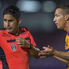 Óscar Mejía, el encargado de pitar el Clásico Regio