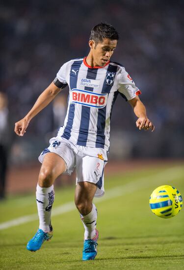 Severo debutó en 2005 y llegó a ser pieza clave del Monterrey, desempeñándose como lateral derecho y contención. Sus buenas actuaciones lo llevaron a ser capitán del conjunto y ser llamado a la Selección Nacional, participando en la Copa Confederaciones 2013.