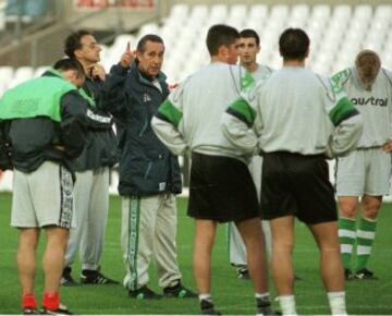 Entrenamiento con el Racing de Santander en 1998.