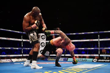 El espectacular KO de Whyte sobre Browne en el Silver WBC