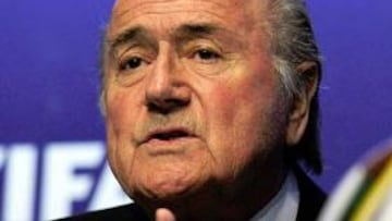 Blatter abre una investigación sobre la venta de votos para el Mundial 2018