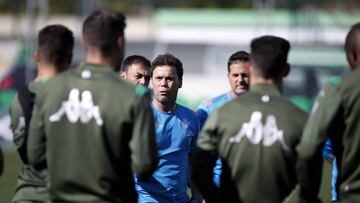 11/03/20 ENTRENAMIENTO A PUERTA CERRADA DEL BETIS
RUBI
ENVIADA.ESPINA.