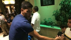 Boca llegó a Cochabamba y fue recibido por los hinchas