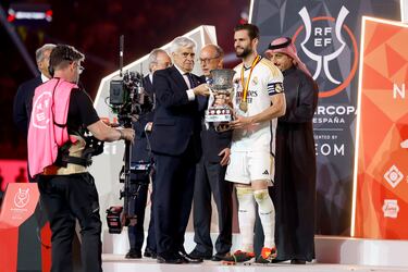 La Supercopa ya está en casa