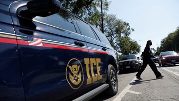 Te contaremos más de cómo funcionan los grilletes electrónicos que utiliza el ICE para monitorear a los migrantes.