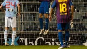 <b>POR ALTO. </b>Yoel controla un balón aéreo ante la presencia de Marc Muniesa tras un saque de córner.