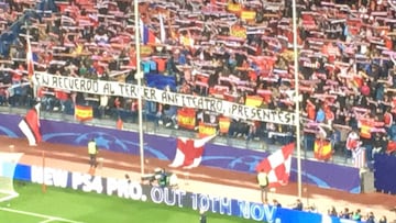 El homenaje del fondo sur del Calderón a los que ya no están